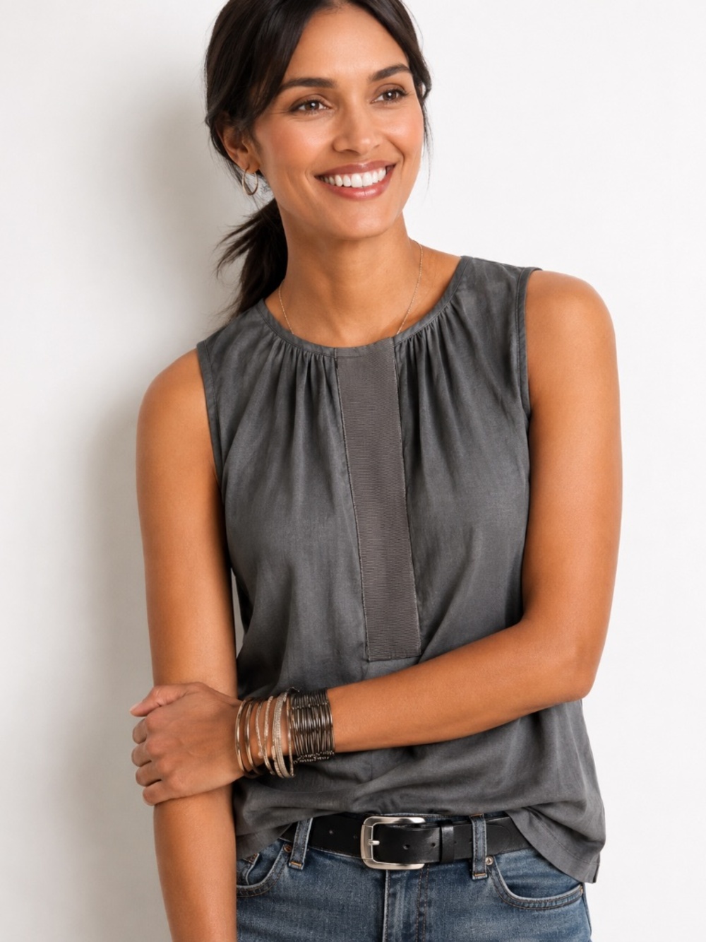Cabi Large Sleeveless Satin Blouse Style 5540 Black Top